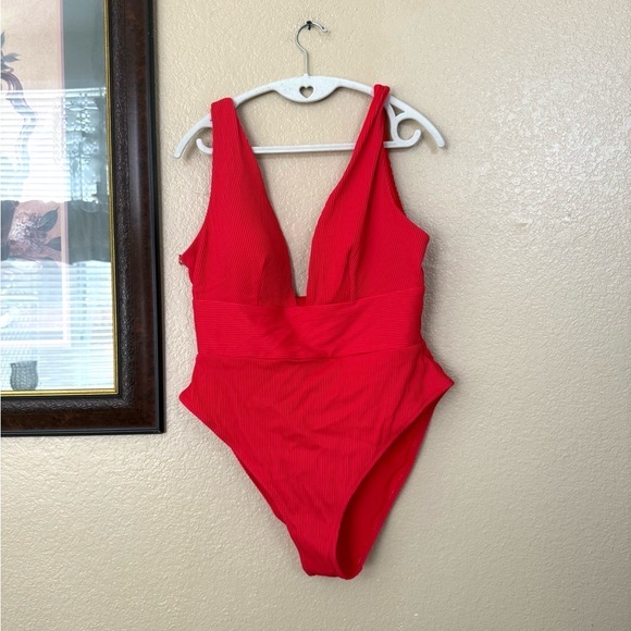 H&M Other - NWOT H&M One Piece Swimsuit Size Large